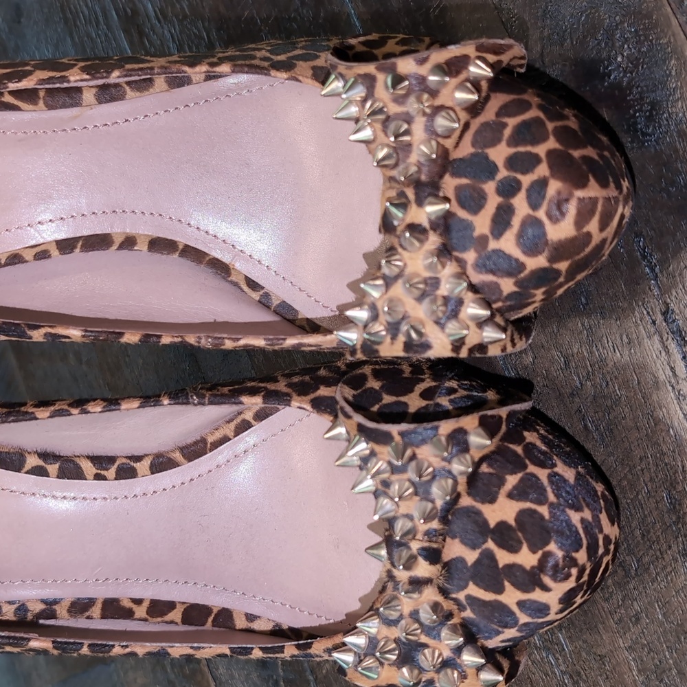 Vince Camuto Brown Leopard Print Heels with Spikes - Picture 4 of 11